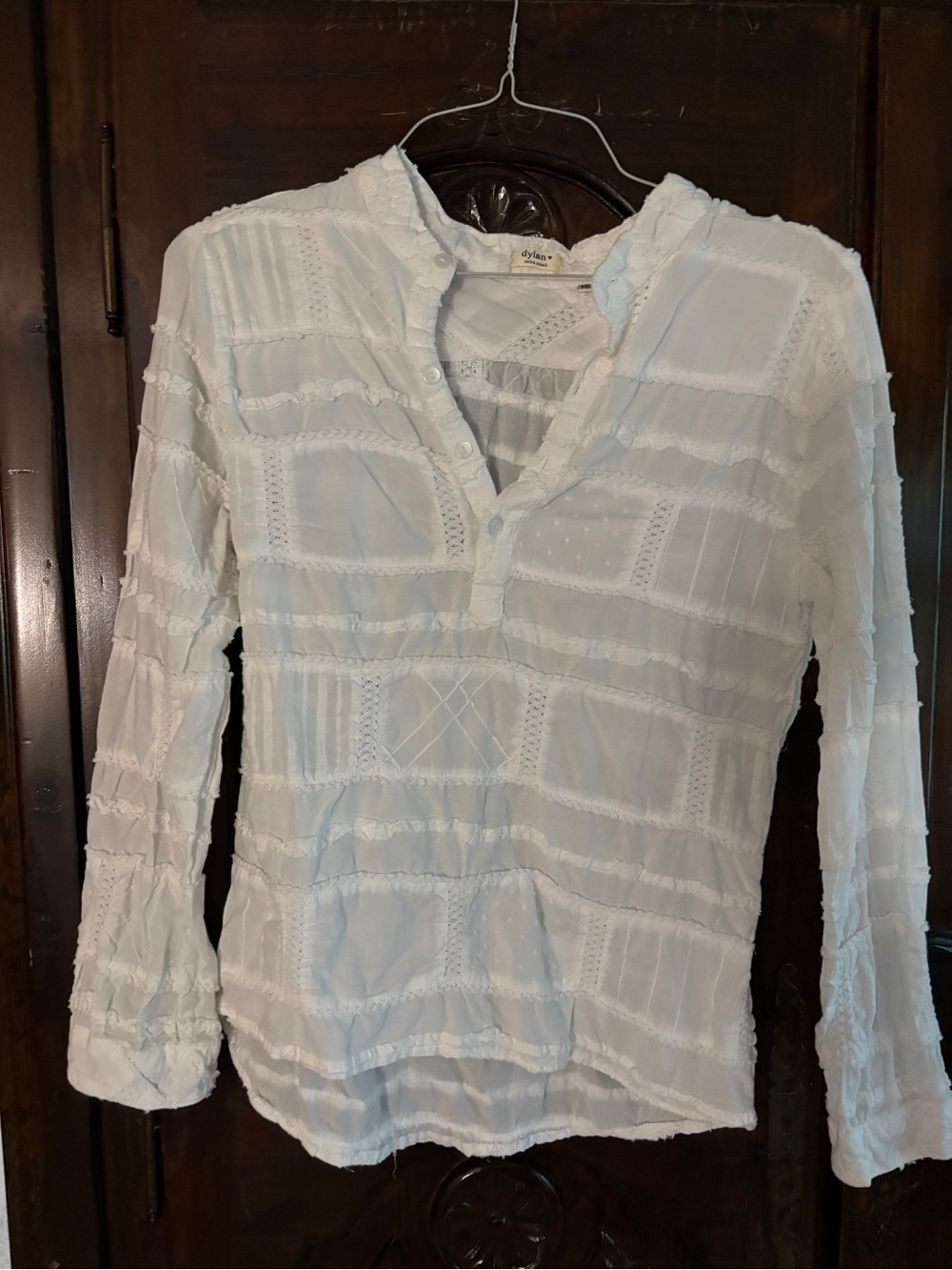 dylan White Textured Long-Sleeve Peasant Blouse